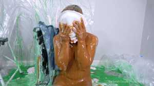 Meredith Strips Naked Tries Head Dunking And Gets Gunged Just When You Thought Meredith Couldn